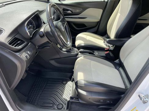 Used 2019 Buick Encore Preferred w/ Safety Package FWD image 21