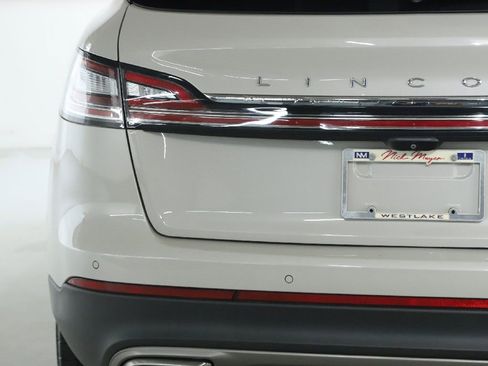 Used 2022 Lincoln Nautilus Reserve image 44