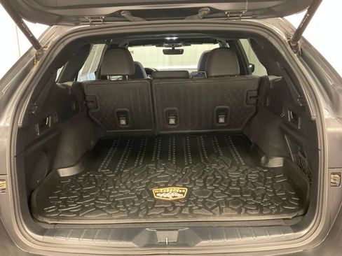Used 2025 Subaru Outback Wilderness AWD/4WD image 9