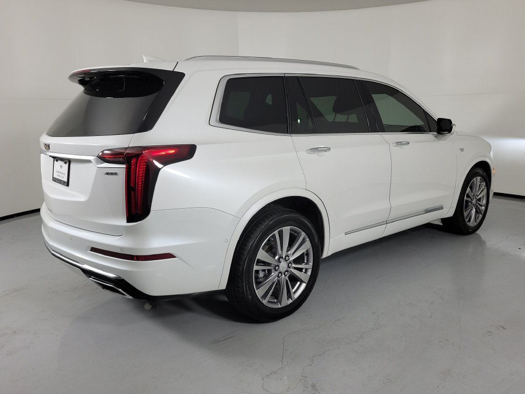 Certified 2023 Cadillac XT6 Premium Luxury w/ Technology Package FWD image 4