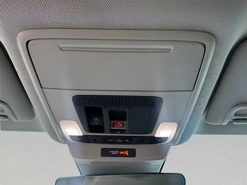 Used 2024 Honda Accord Touring image 32