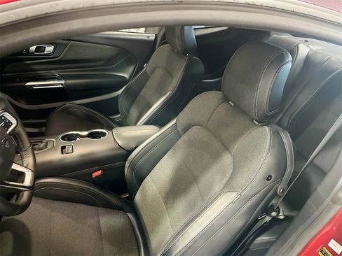 Used 2024 Ford Mustang EcoBoost image 21