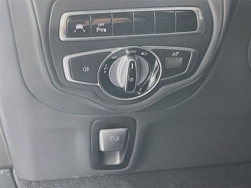 Certified 2021 Mercedes-Benz G 63 AMG 4MATIC image 11
