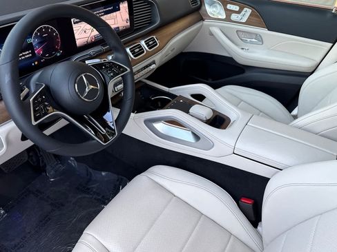 New 2026 Mercedes-Benz GLE 350 4MATIC image 9