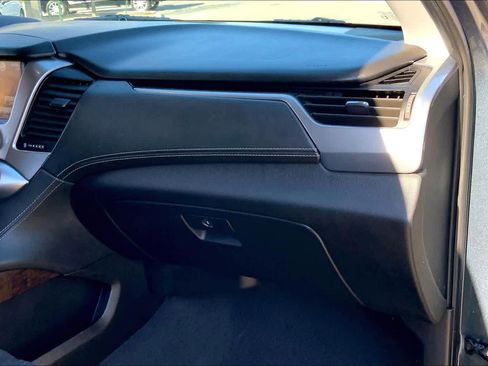 Used 2020 Chevrolet Tahoe LS image 19