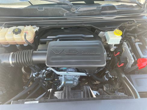 Used 2021 RAM 1500 Tradesman AWD/4WD image 9