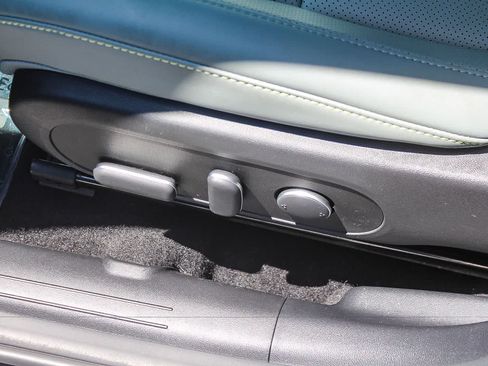 Certified 2024 Hyundai Kona Limited FWD image 27