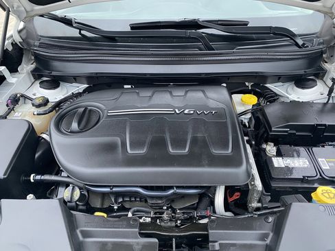 Used 2018 Jeep Cherokee Limited image 33