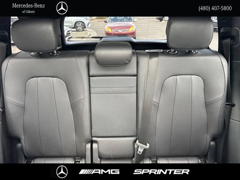 Used 2024 Mercedes-Benz GLB 250 image 19