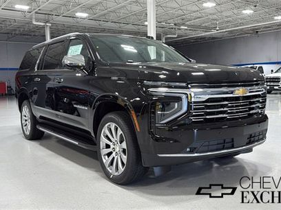 New 2025 Chevrolet Suburban Premier w/ Sun And Tow Package