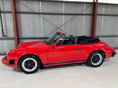 Used 1987 Porsche 911 Carrera RWD image 5