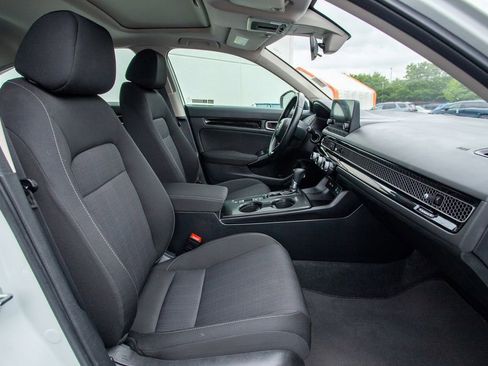 Used 2024 Honda Civic EX image 19