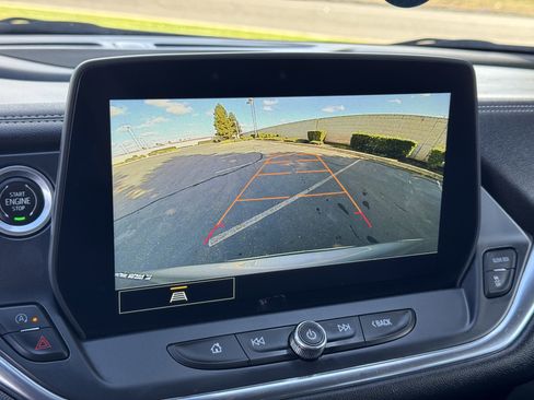 Used 2023 Chevrolet Blazer LT image 27