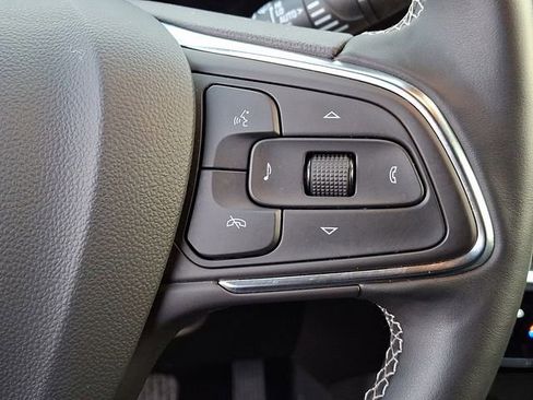 Used 2024 Buick Encore GX Avenir w/ Avenir Convenience Package image 31