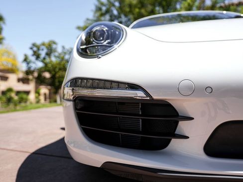 Used 2015 Porsche 911 Carrera S RWD image 50