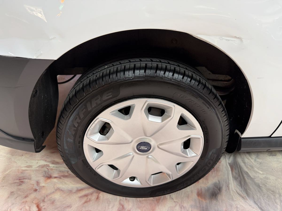 Used 2018 Ford Transit Connect XL FWD image 28