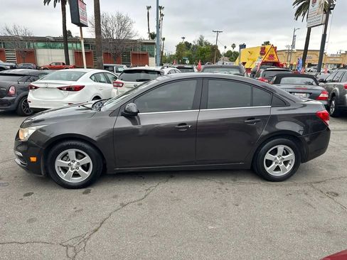 Used 2016 Chevrolet Cruze LT w/ Technology Package image 12