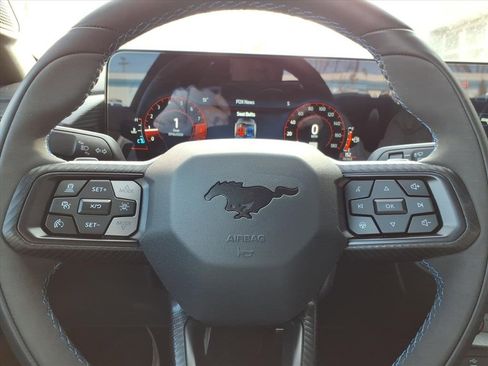 Used 2025 Ford Mustang Dark Horse image 26