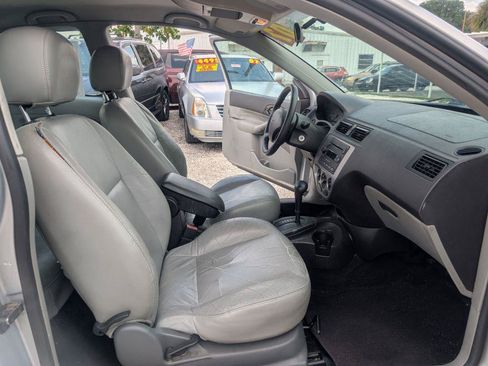 Used 2007 Ford Focus SES FWD image 13