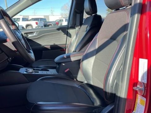 Used 2024 Ford Escape ST-Line AWD/4WD image 28