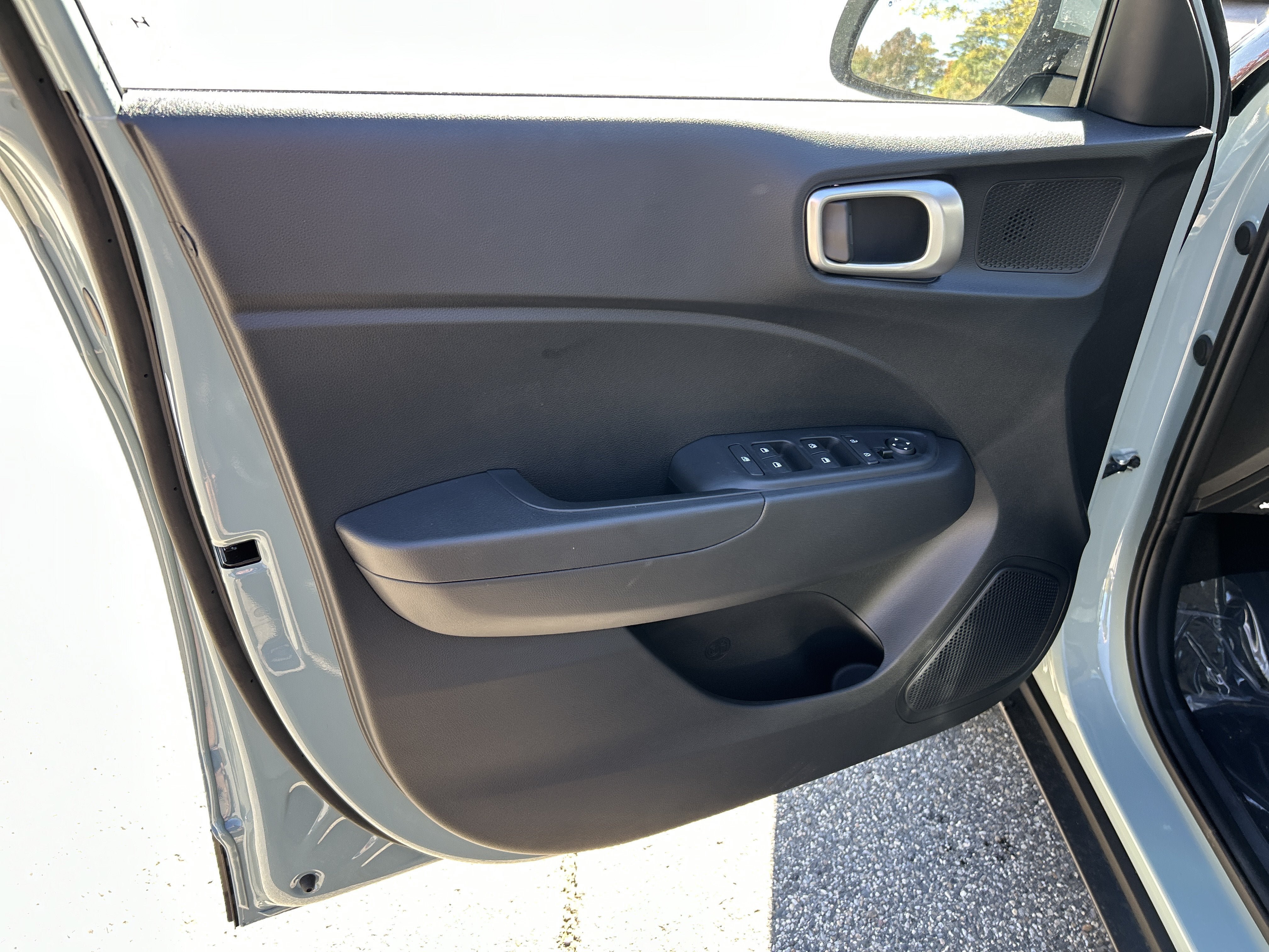 New 2026 Hyundai Venue SEL FWD image 17