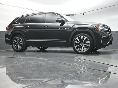 Used 2022 Volkswagen Atlas SEL Premium AWD/4WD image 33