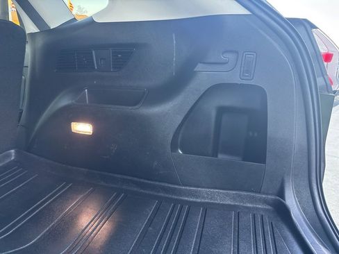 Certified 2022 Ford Edge SE w/ Cargo Accessory Package image 47