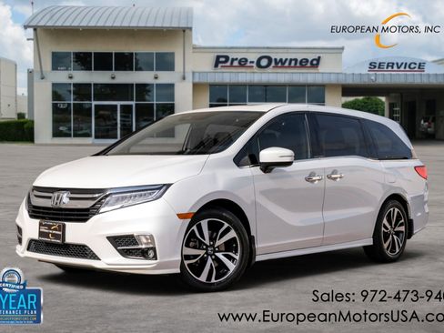 Used 2020 Honda Odyssey Elite image 1