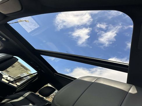 New 2025 Lincoln Navigator L Reserve w/ Jet Appearance Package image 37