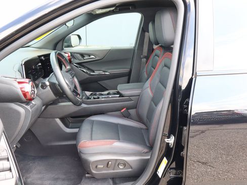 Used 2025 Chevrolet Equinox RS w/ Convenience Package III FWD image 7