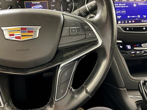 Used 2020 Cadillac XT5 Premium Luxury FWD image 13