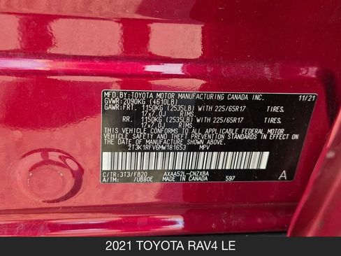 Used 2021 Toyota RAV4 LE FWD image 24