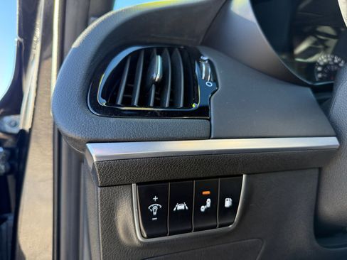 Used 2020 Kia Stinger GT1 image 16