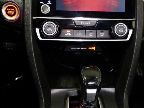 Used 2019 Honda Civic Sport image 15