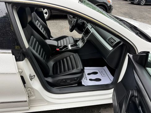 Used 2012 Volkswagen CC R-Line FWD image 13