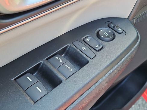 Used 2021 Honda CR-V Touring image 23