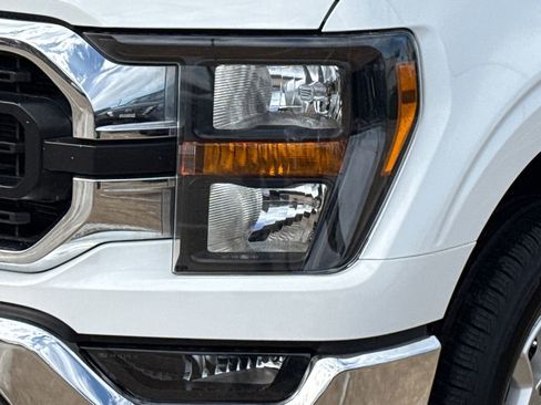 Used 2023 Ford F150 XLT image 5