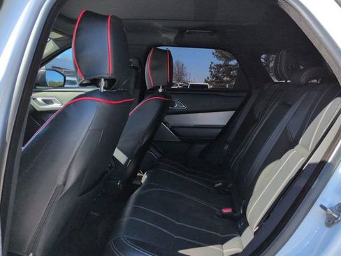 Used 2018 Land Rover Range Rover Velar R-Dynamic SE image 13