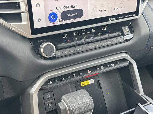Used 2023 Toyota Sequoia Platinum AWD/4WD image 32