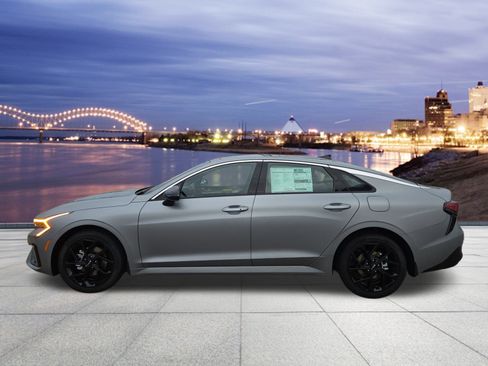 New 2026 Kia K5 GT-Line image 2