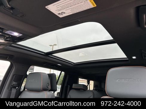 New 2026 GMC Yukon XL AT4 w/ AT4 Premium Plus Package AWD/4WD image 21