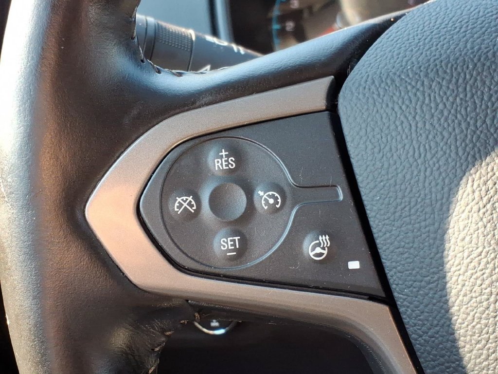 Used 2021 Chevrolet Colorado Z71 w/ Z71 Midnight Edition AWD/4WD image 19