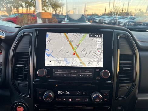 Certified 2021 Nissan Titan PRO-4X image 22