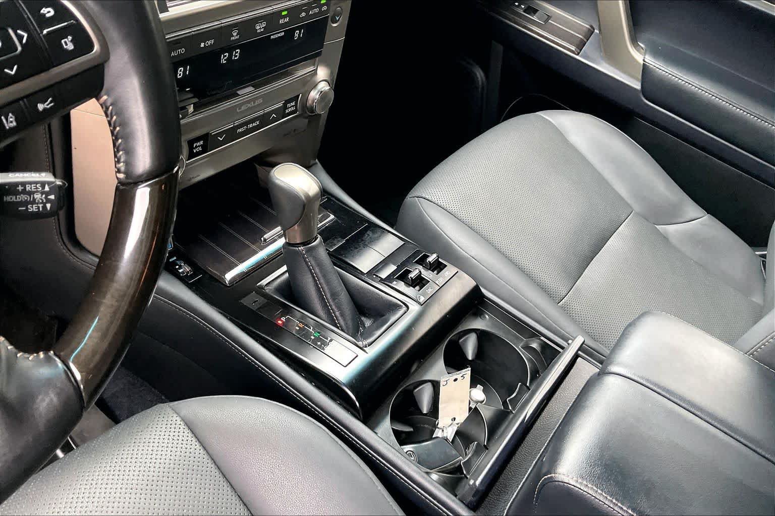 Used 2021 Lexus GX 460 Premium w/ Premium Package AWD/4WD image 16
