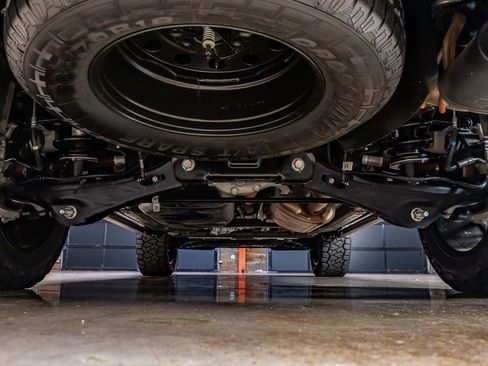 Used 2025 Ford Expedition Max Platinum w/ Platinum Ultimate Package image 16