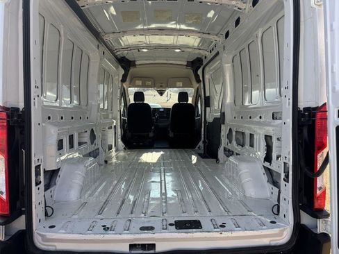 Used 2023 Ford Transit 250 250 Van image 5