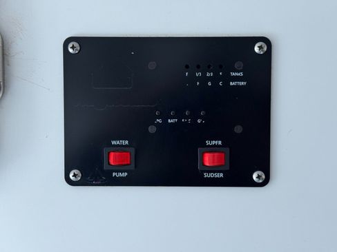 Used 2023 Mercedes-Benz Sprinter 3500 w/ Acoustic Package image 48