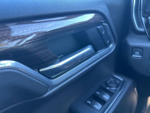 Used 2025 Chevrolet Silverado 1500 LT image 22