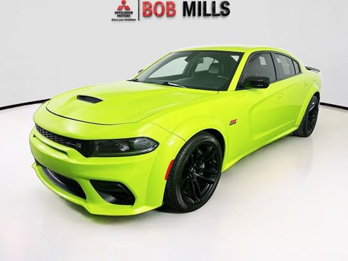 Used 2023 Dodge Charger Scat Pack RWD image 3