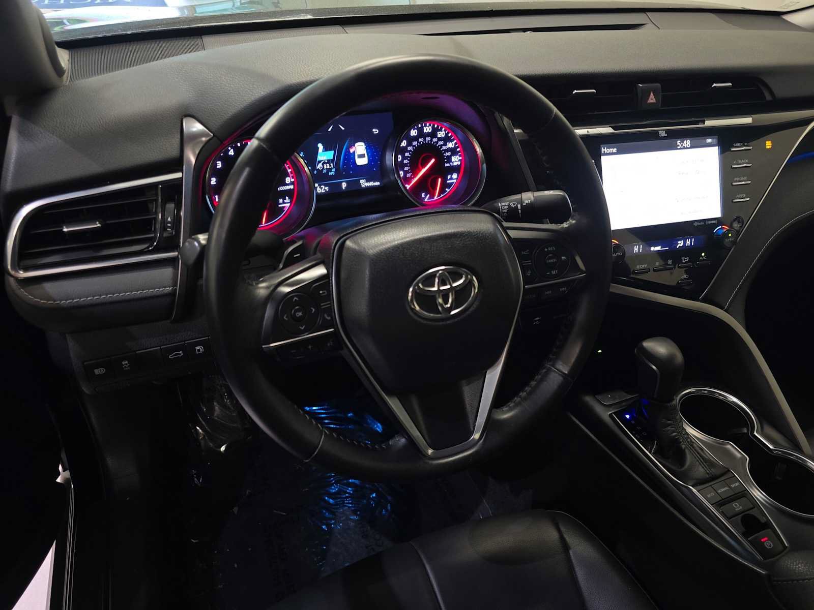 Used 2018 Toyota Camry XSE w/ Audio Package FWD image 2
